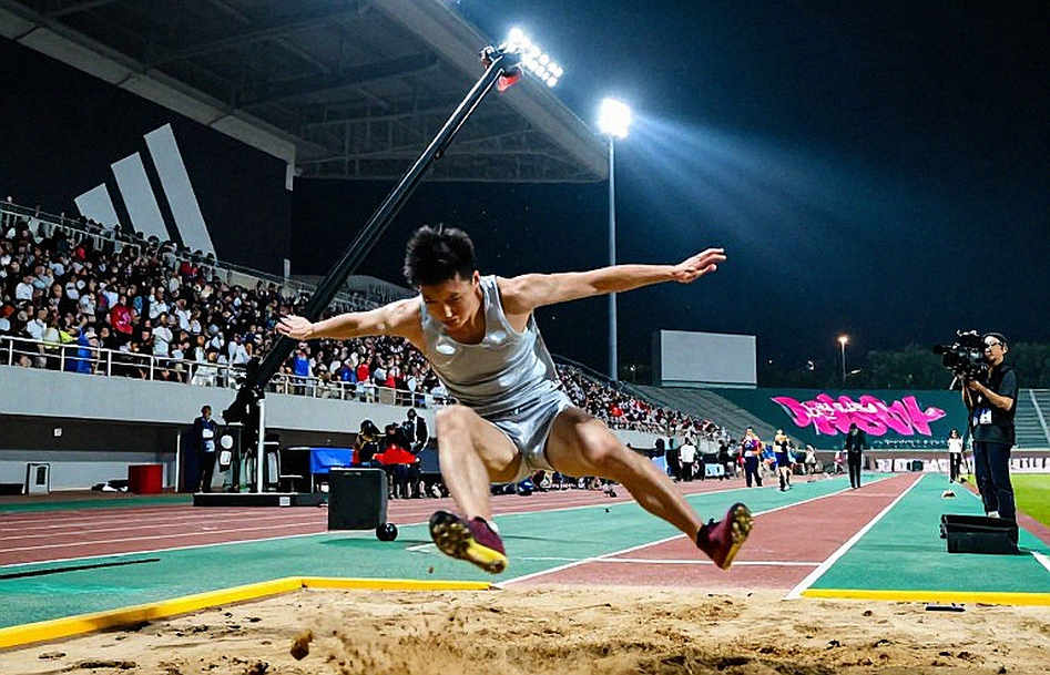 32:32.40 — Sindh's First Gold, and a Time Nobody Cross-Checked